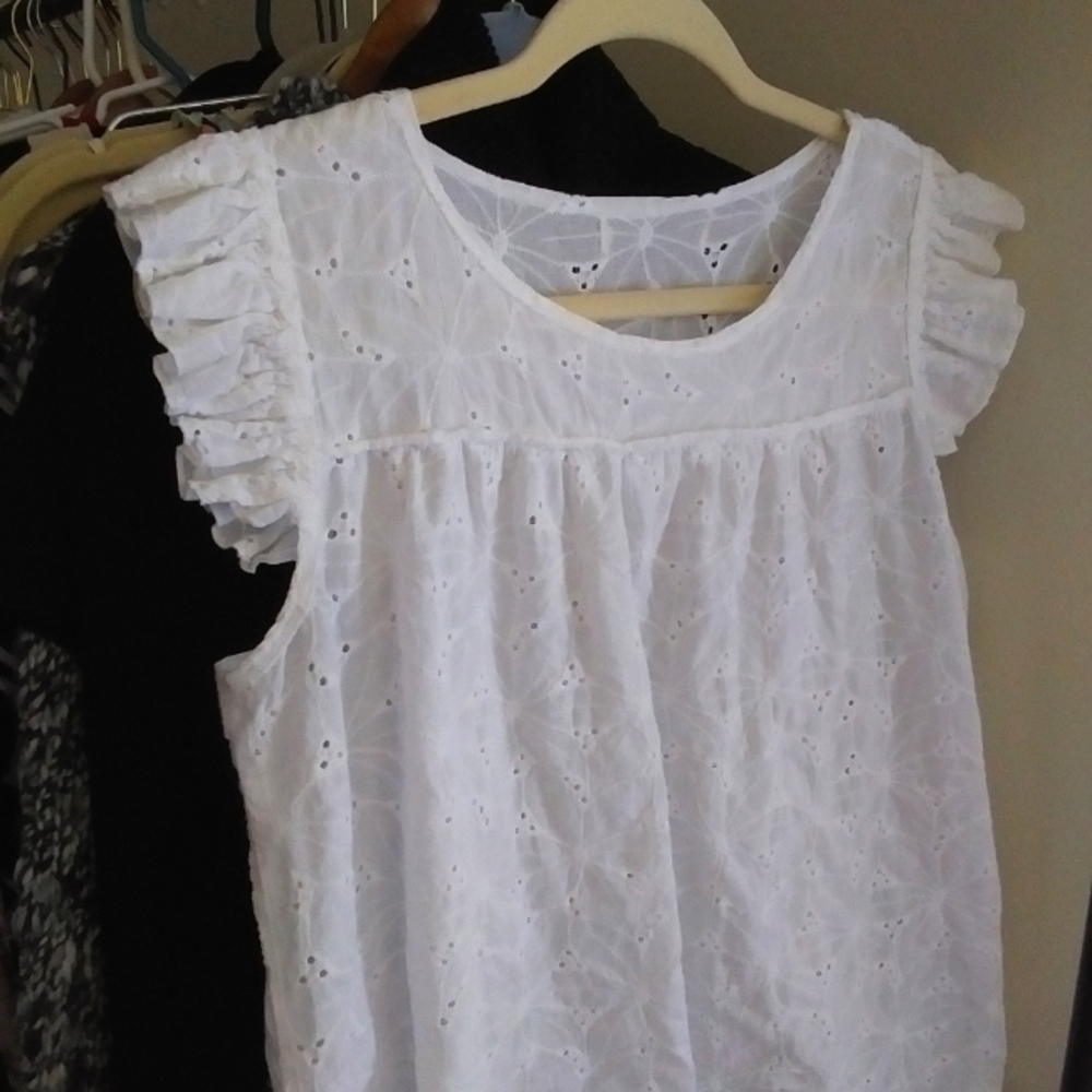 Eyelet Babydoll Top bought in Greece 🇬🇷
